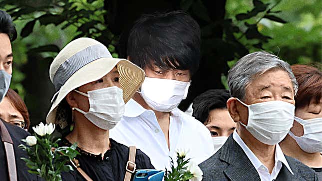 Image for article titled Shinzo Abe’s Assassin Annoyed By Lousy Seats At State Funeral