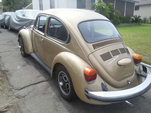 Image for article titled At $15,900, Is This 1974 VW Super Beetle ‘Sun Bug’ a Super Bargain?