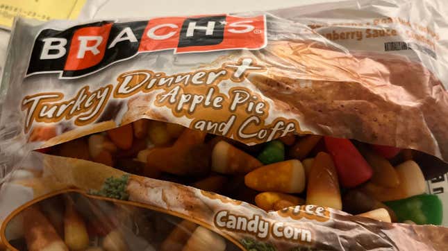 Image for article titled Thanksgiving Candy Corn is As Bad As It Sounds (Regular Candy Corn is Still Good Though)