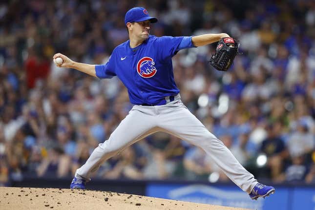 Jul 5, 2022; Milwaukee, Wisconsin, USA;  Chicago Cubs pitcher Kyle Hendricks (28) throws a pitch during the first inning against the Milwaukee Brewers at American Family Field.