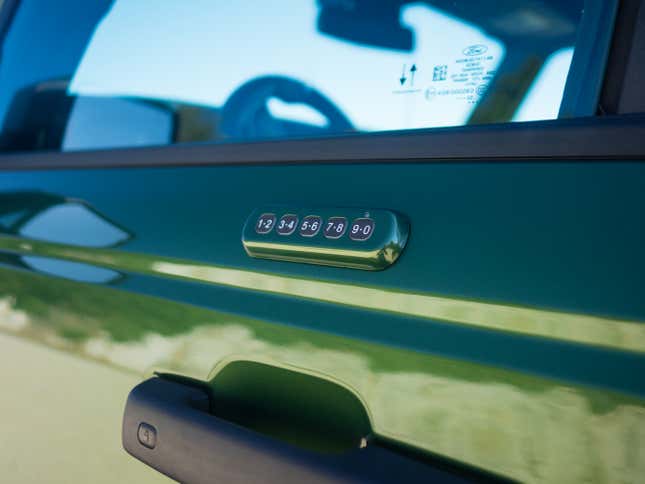 Image for article titled The 2022 Ford Bronco Raptor Has all the Good Buttons and Switches