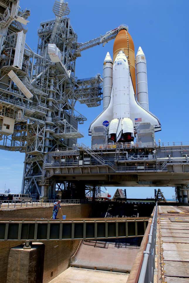 Image for article titled The FAA let SpaceX launch Starship without the usual pad protections