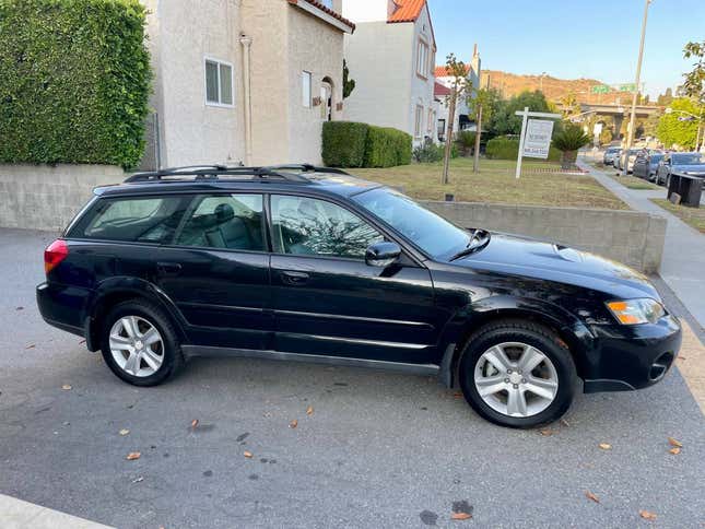 Image for article titled At $8,000, Is This Turbo/Manual 2005 Subaru Outback The Wagon To Want?