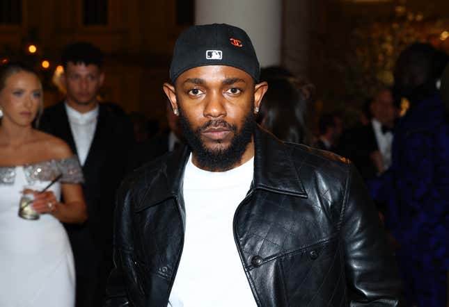 NEW YORK, NEW YORK - MAY 01: Kendrick Lamar attends The 2023 Met Gala Celebrating “Karl Lagerfeld: A Line Of Beauty” at The Metropolitan Museum of Art on May 01, 2023 in New York City. 