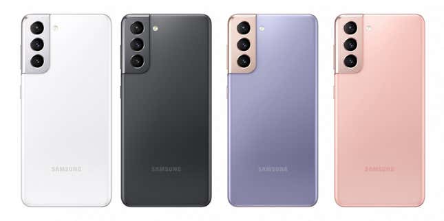 El Galaxy S21 en distintos colores.