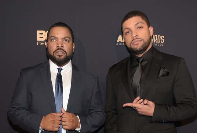 Image for article titled ‘That’s My Hero’: O’Shea Jackson Jr. Says Being Called a ‘Nepo Baby’ Is a ‘Badge of Honor’