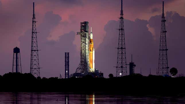 Image for article titled NASA Delays Artemis Launch After Rocket Gets Scared