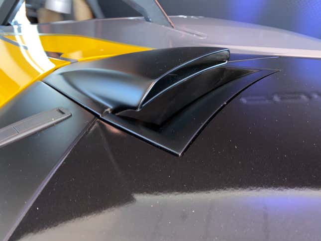 Image for article titled Smaller Wheels, Smaller Engine, Bigger Speed: How The Corvette C8.R Differs From The Road Car