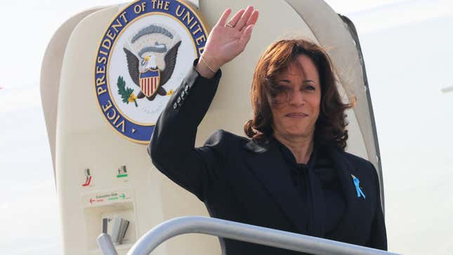 Image for article titled Critics Saying Kamala Harris Should Be Replaced As 2024 VP Pick Need To Have Several Seats