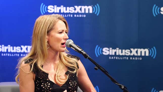 Before Becoming Famous, Jewel Turned Down One of the First Seasons of <i>The Real World</i>
