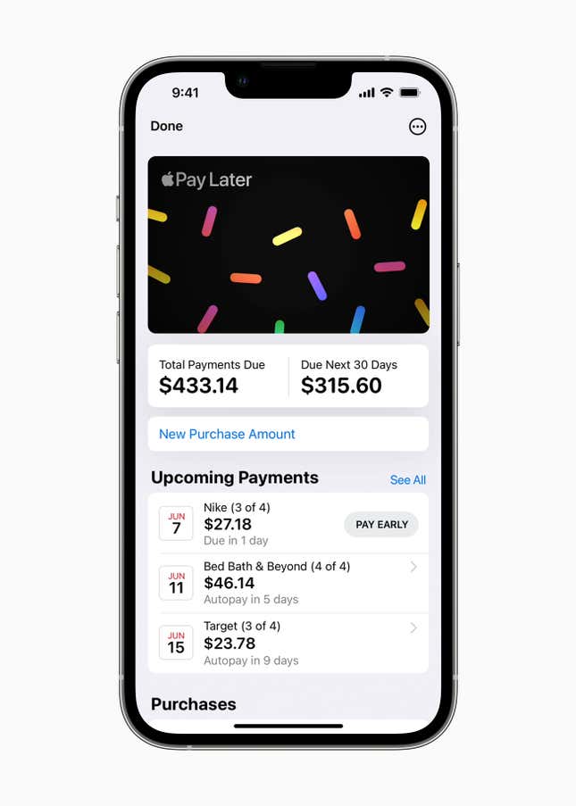 Imagen para el artículo titulado Nueva pantalla de bloqueo y financiación sin intereses en Apple Pay: todas las novedades que llegan al iPhone con iOS 16