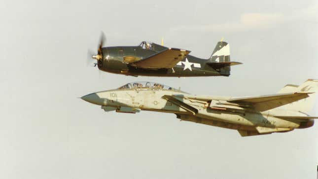 Image for article titled Real-Life Top Gun Pilot's Fatal Crash Caused by Botched Pre-Flight Check