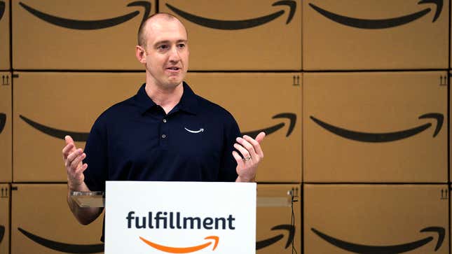 Image for article titled Amazon Supervisor Delivers Rousing Speech To Employees About Honorably Laying Down Lives For Prime Day