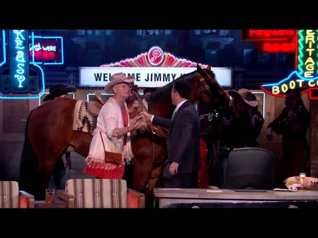 Bill Murray Rolls Into <i>Kimmel </i>On Horseback, In a Dress