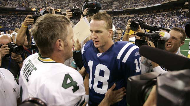 Image for article titled The best Super Bowl QB matchups we missed out on