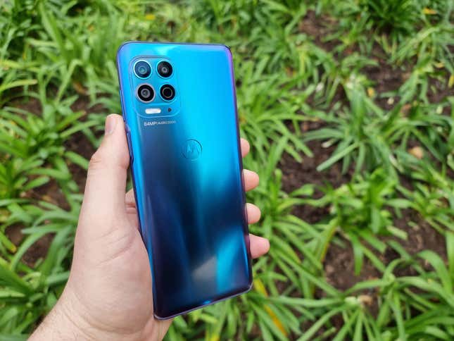 Imagen para el artículo titulado El Moto G100 es el mejor smartphone que ha hecho Motorola hasta la fecha