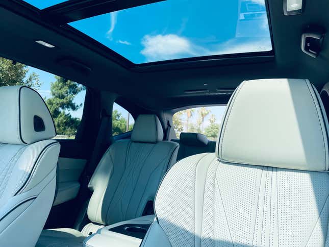 Image for article titled The 2022 Acura MDX Type S Needs a Little More S