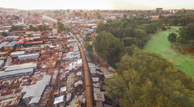 Image for article titled Drone photography captures the dramatic inequality of Nairobi