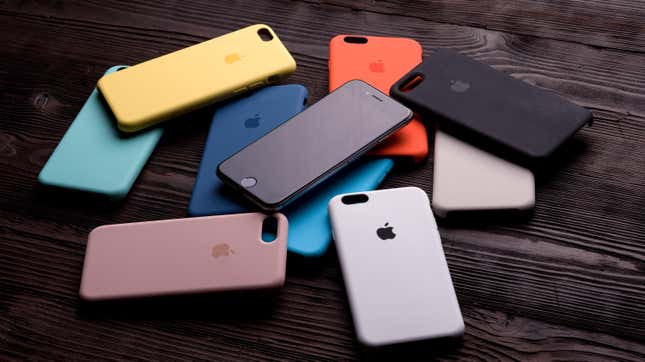 Image for article titled Don’t Buy Apple’s iPhone Cases
