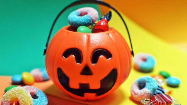 Image for article titled Prick or treat: Outraged parents find phallic candy in kids’ Halloween haul