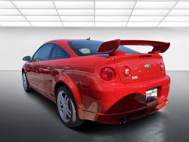 Image for article titled This Dealer Wants $28,000 for a 15-Year-Old Chevy Cobalt SS