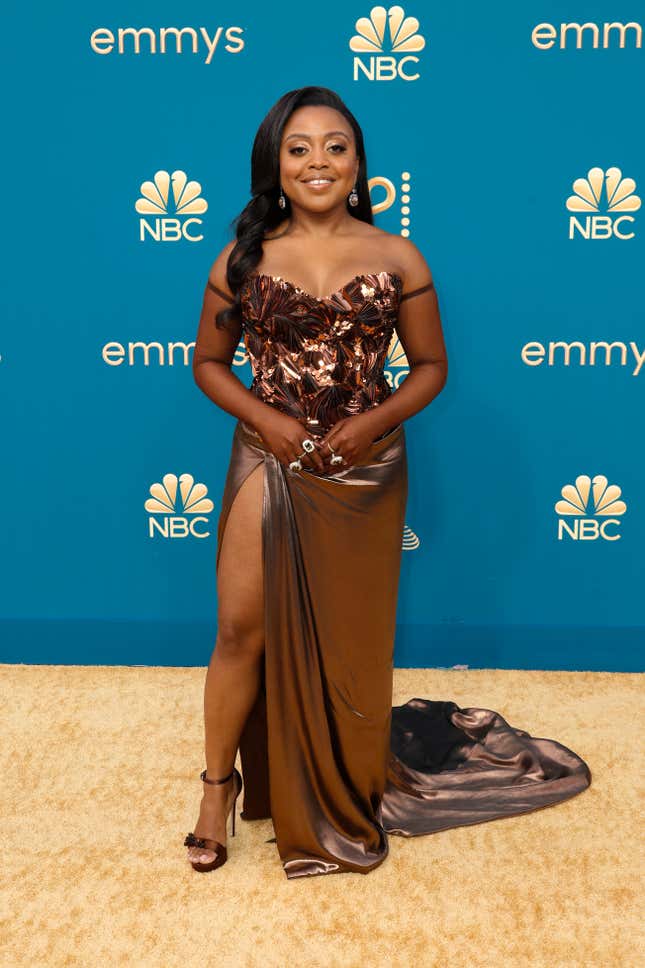 Image for article titled 2022 Emmys Red Carpet: a &#39;Kick Me&#39; Sign, Women in Suits, and Cut-Outs Galore