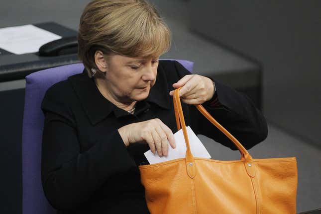 Merkel Purse 10242012