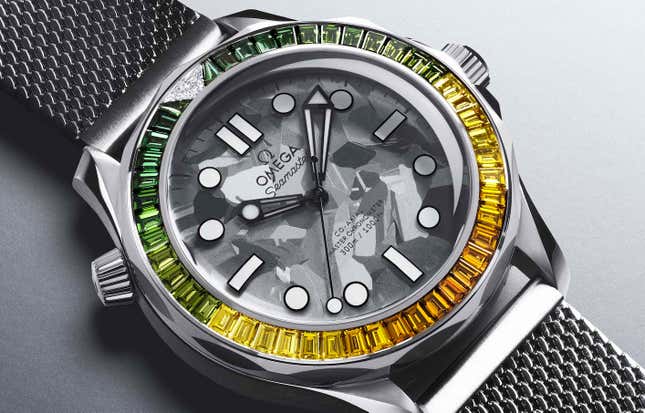 A close-up of the face and dial of the Omega Seamaster Diver 300M 60 Years Of James Bond Canopus Gold Edition watch.