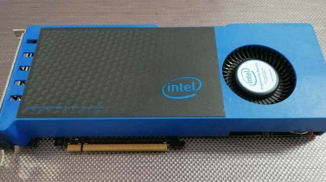 Imagen para el artículo titulado Esta GPU de Intel ultra rara acaba de venderse por 5.000 dólares en eBay