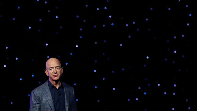 Image for article titled Jeff Bezos Wouldn’t Even Come On Stage to Listen to His Employees Who Want Amazon to Address Climate Change