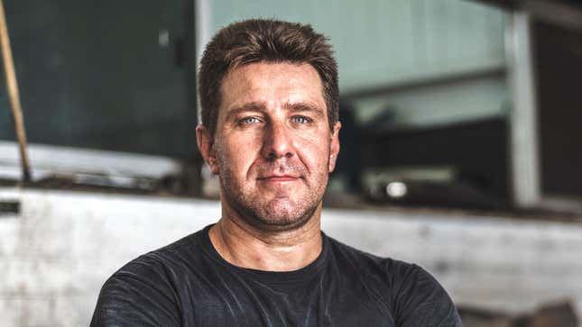 Image for article titled Man Not Sure He Can Take Another 6 Weeks Of Barely Following CDC Guidelines