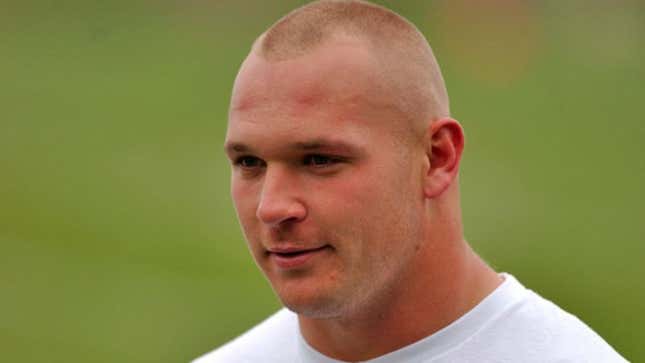 Image for article titled Brian Urlacher Theorizes Saturn Might Have Playoff Atmosphere