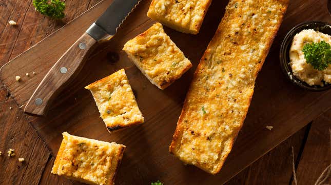 Image for article titled The five best methods for making garlic bread