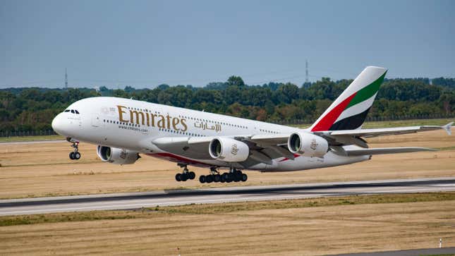 Emirates Airlines International Flight Sale 