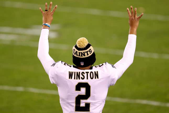 Jameis Winston #2 of the New Orleans Saints signals for the fourth quarter at Lincoln Financial Field on December 13, 2020 in Philadelphia, Pennsylvania.