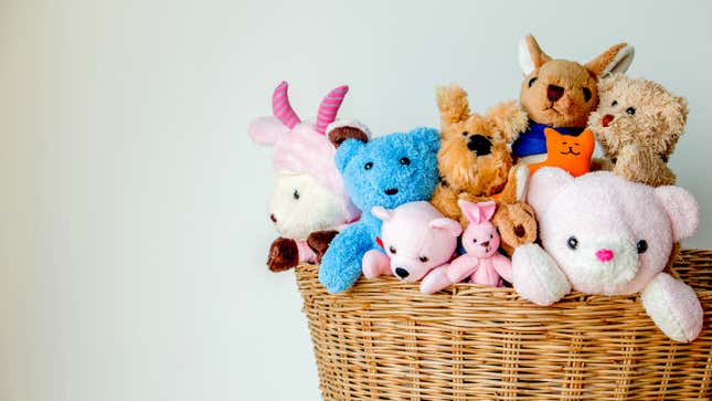Image for article titled The Best Ways to Store Stuffed Animals