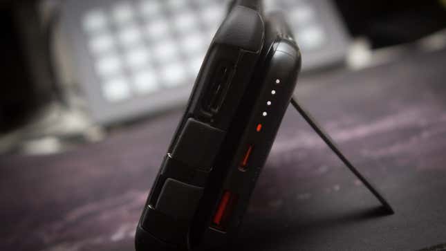 Image for article titled I Hated Power Banks Until I Used Aukey's 10,000mAh Kickstand-Bearing Wireless Charger