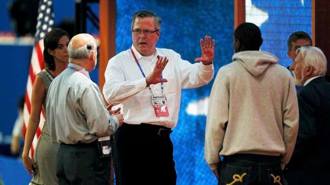 Image for article titled Jeb Bush Warns RNC Attendees Of Bad Cialis Going Around Parking Lot