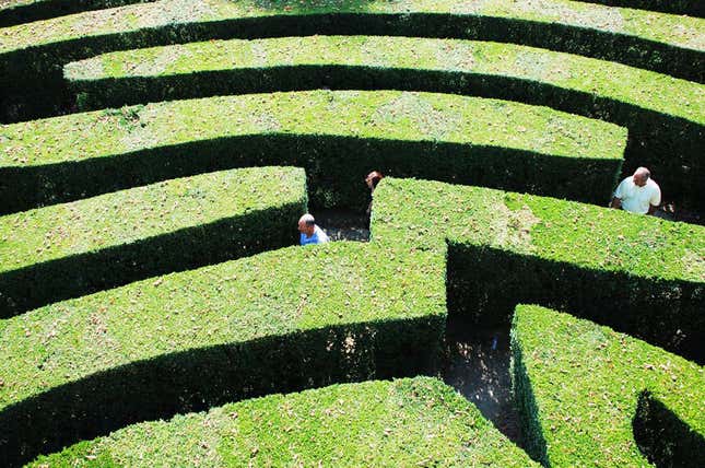 Image for article titled Photos: The world’s most impressive outdoor mazes and labyrinths