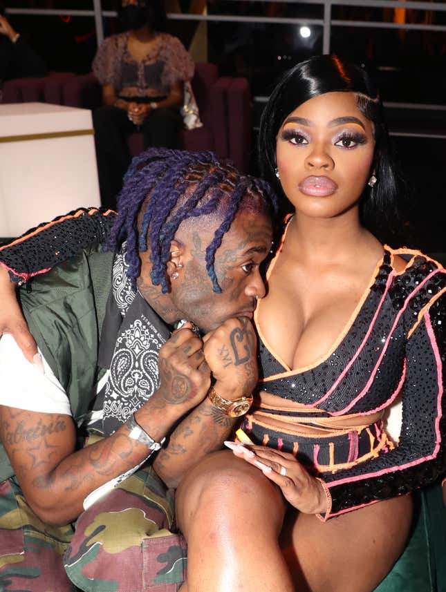 Image for article titled The Unending Allure Of the Tattoo Boyfriend and the Pretty Girlfriend