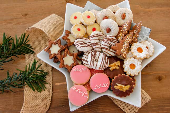 Image for article titled Which Christmas cookies are people Googling in your state?