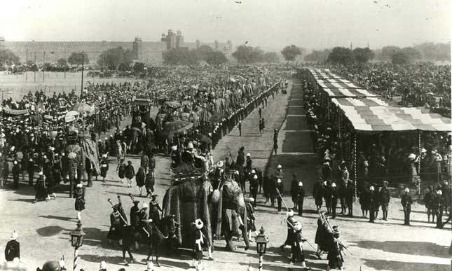 During British rule, the capital shifted from Delhi to Calcutta and back to Delhi.