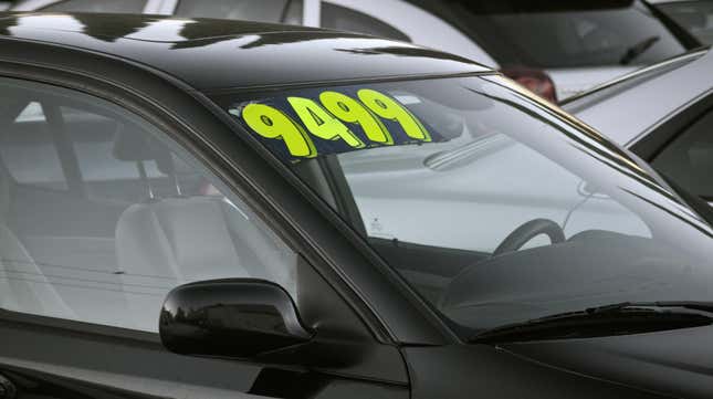 Image for article titled Here’s How Long a Used Car Can Really ‘Last’