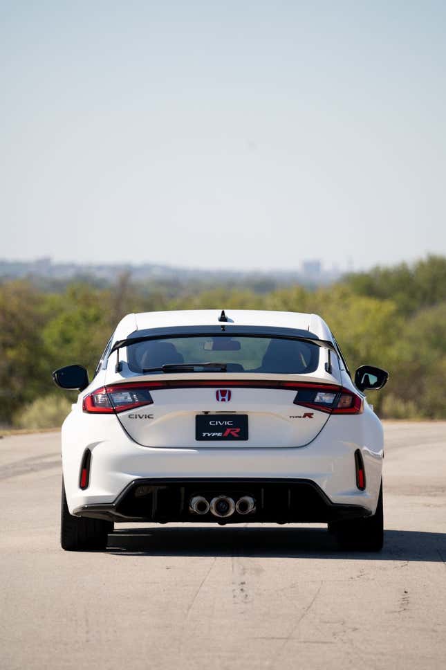 Image for article titled 2023 Honda Civic Type R: First Track Drive
