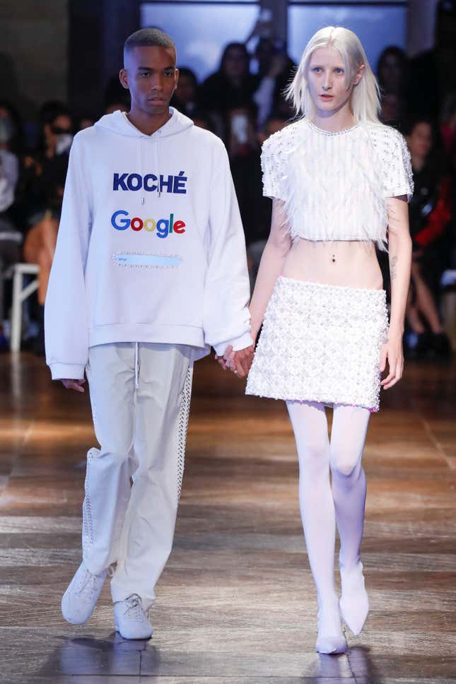 Image for article titled Paris Fashion Week 2022: Cher!