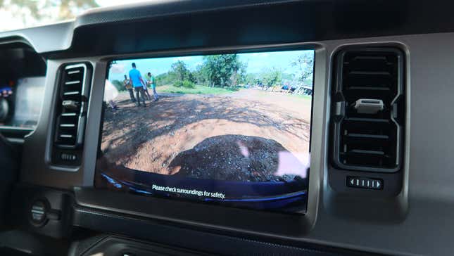 Image for article titled Best Reviews 2021: The 2021 Ford Bronco Is The Compromised Off-Road Beast You Dreamed It Would Be