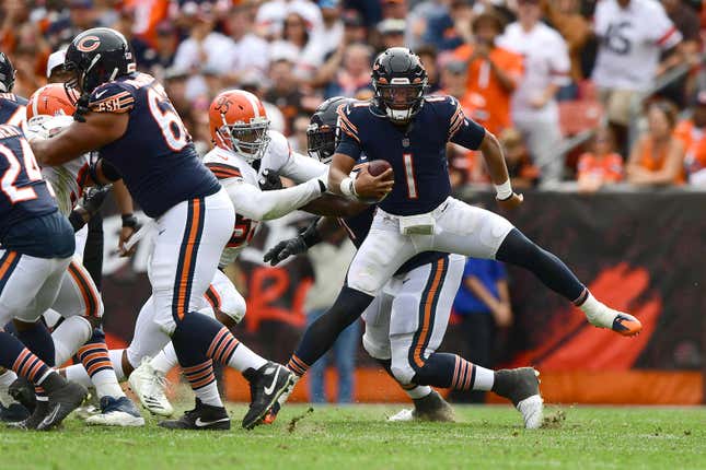 Image for article titled Week 3 Rookie QB rankings: Trevor Lawrence still tossing INTs