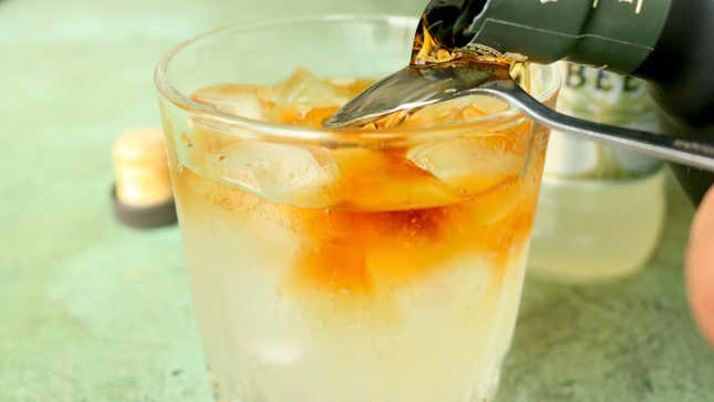 Image for article titled The Easiest Way to Layer a Cocktail Without a Bar Spoon