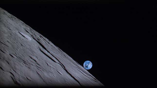 Un eclipse solar sobre Australia capturado por la nave espacial Hakuto-R desde la Luna