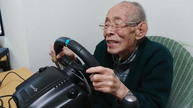 Image for article titled 93-Year-Old YouTuber Loves Racing Games